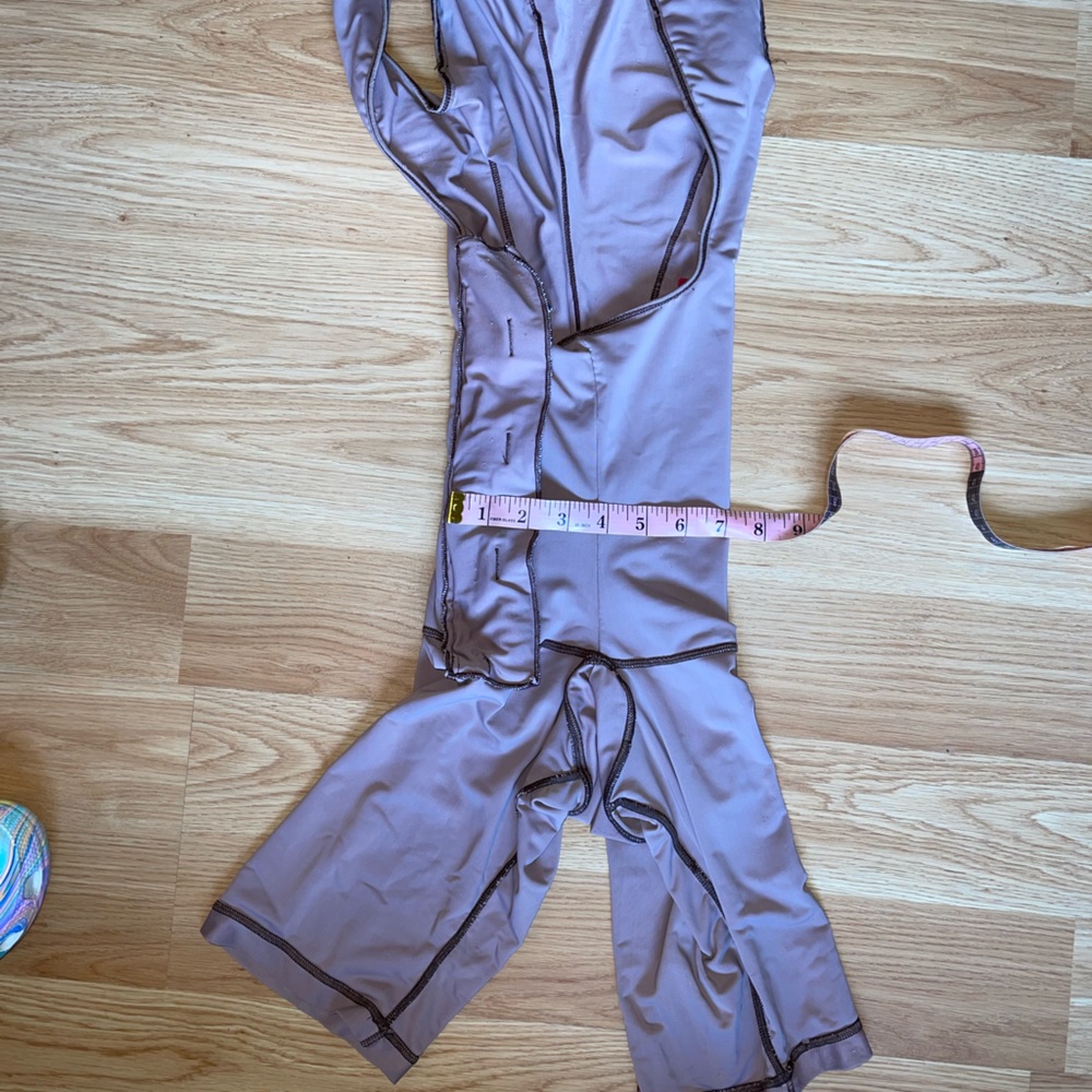 POST OP STRETCHY SOFT FAJA for BBL RECOVERY DAY 1-5 , SIZE SM IN WAIST MED BUTT